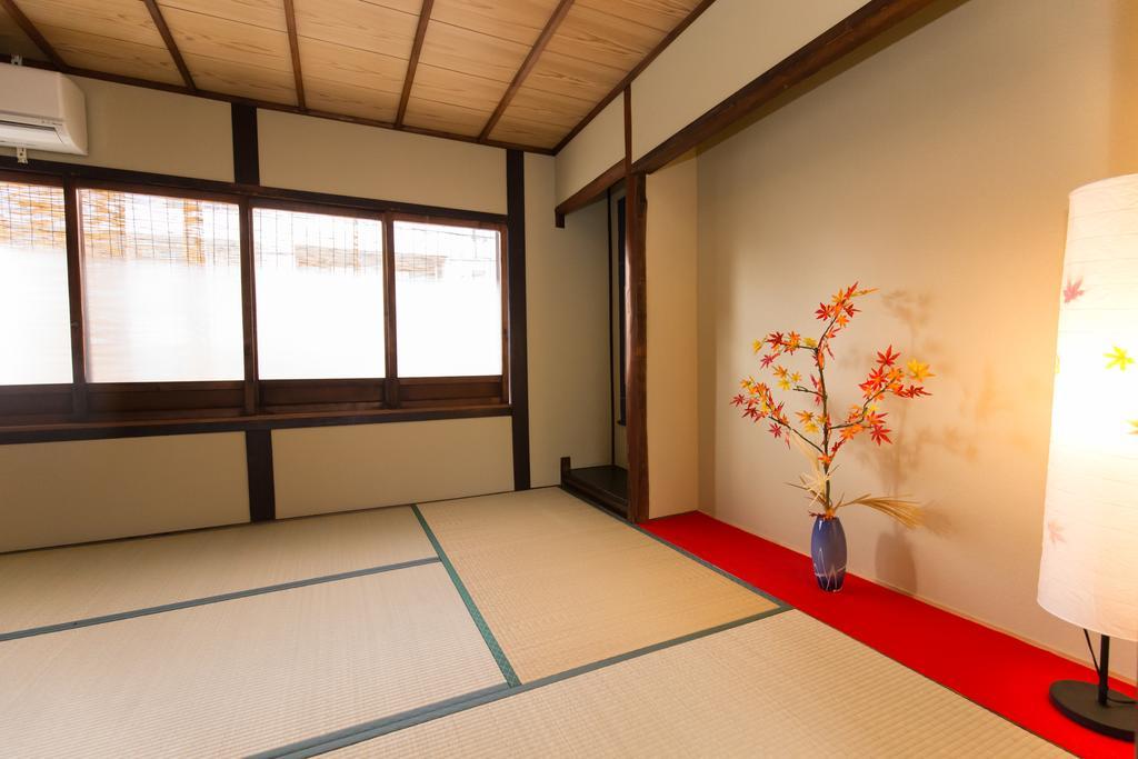 Tasakiya Villa Киото Стая снимка
